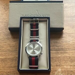 Mens Watch Thread Etiquette Silver Dial, Slight Damage